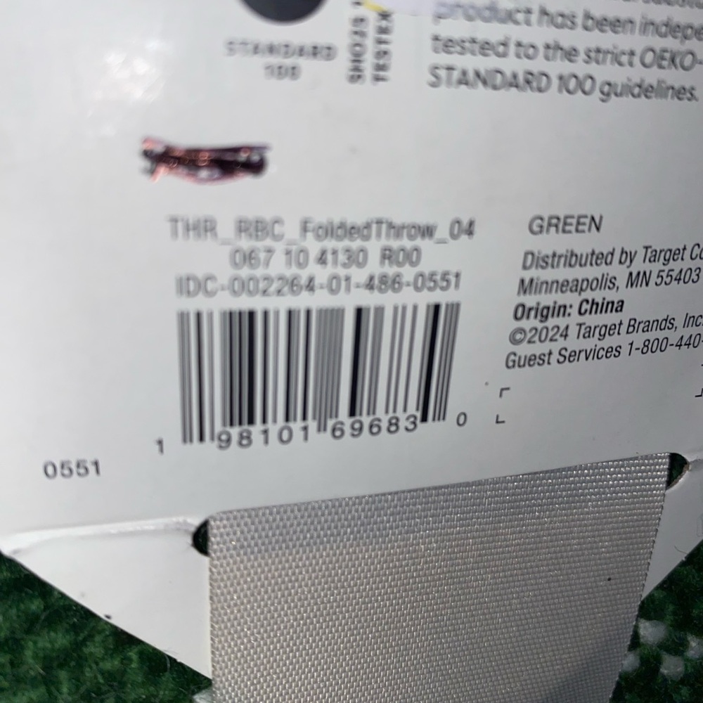 Threshold Green Plaid Throw Blanket 50’x60’ New - Picture 4 of 5